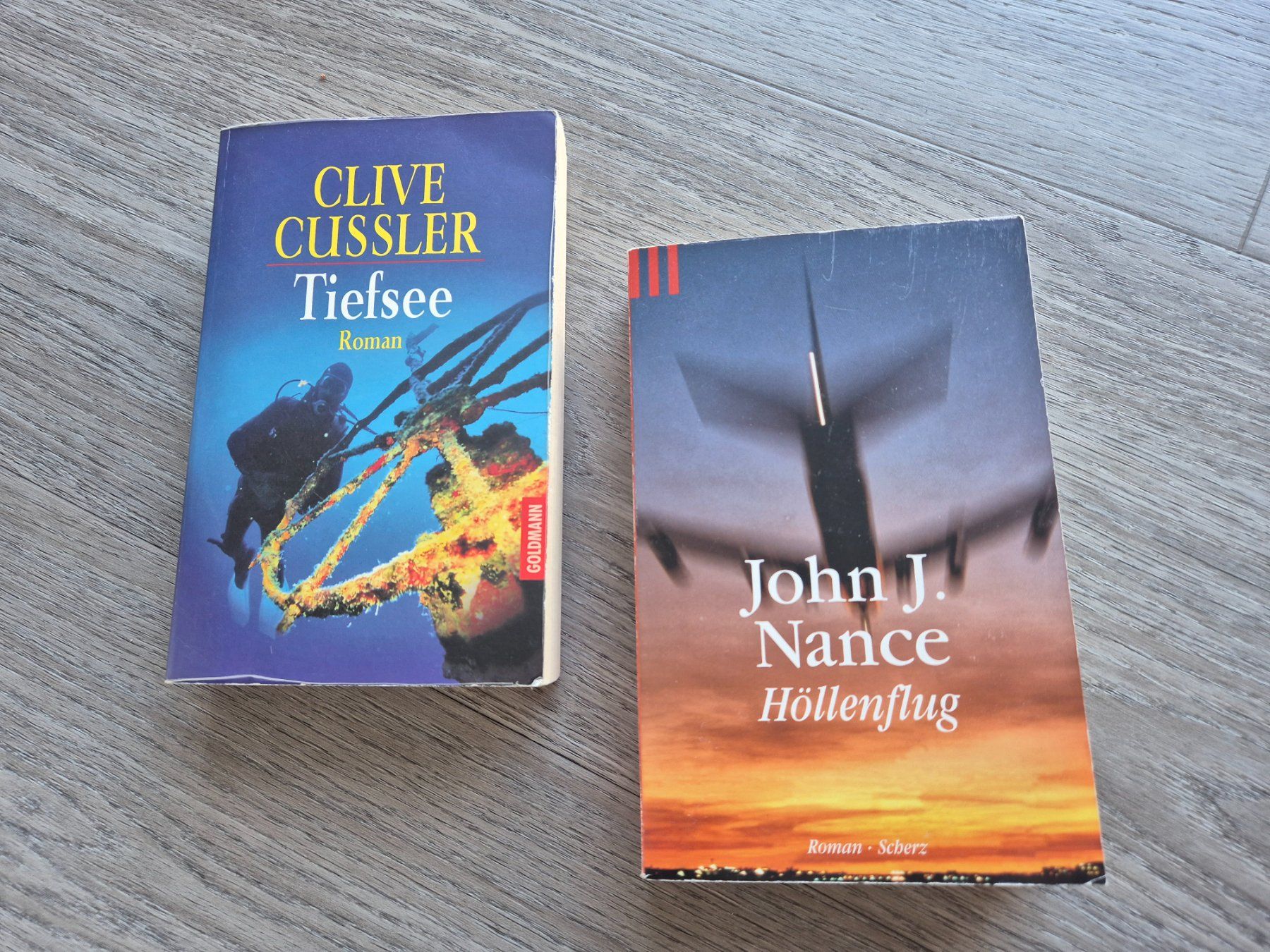Libri: 2 Romane von Clive Cussler und John J. Nance – Usato da Eglisau venduto da nicij79