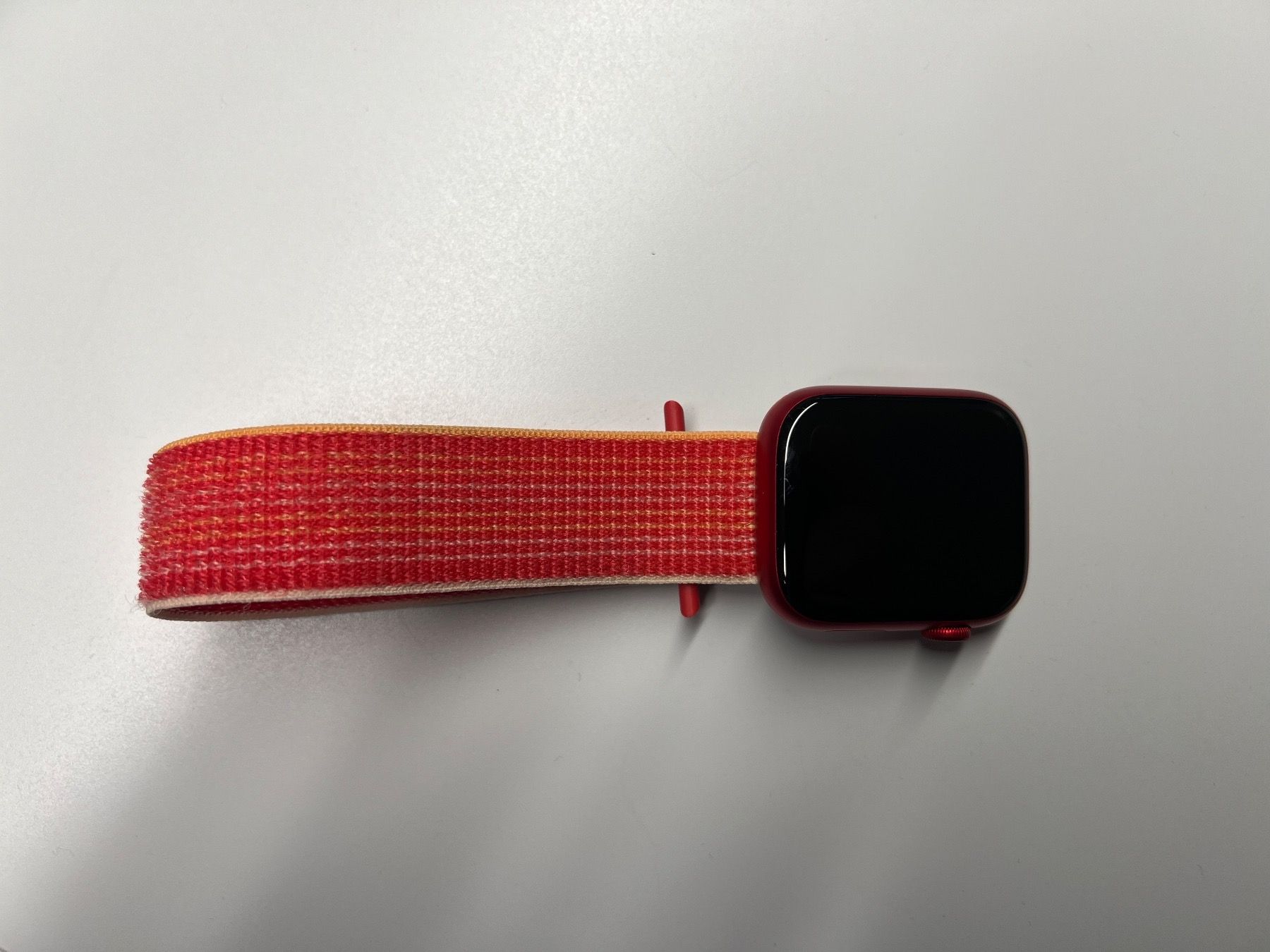 Apple Smartwatch: Apple Watch 8 45mm GPS Red – Gebraucht aus Hausen am Albis von