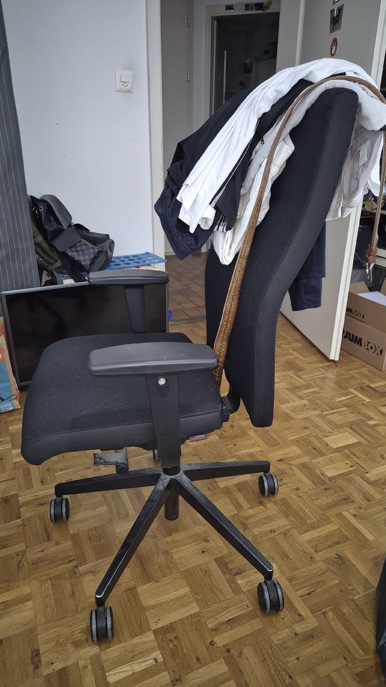 Scrivanie: Bürotisch mit Bürostuhl – Usato da Jona venduto da paco1969 2