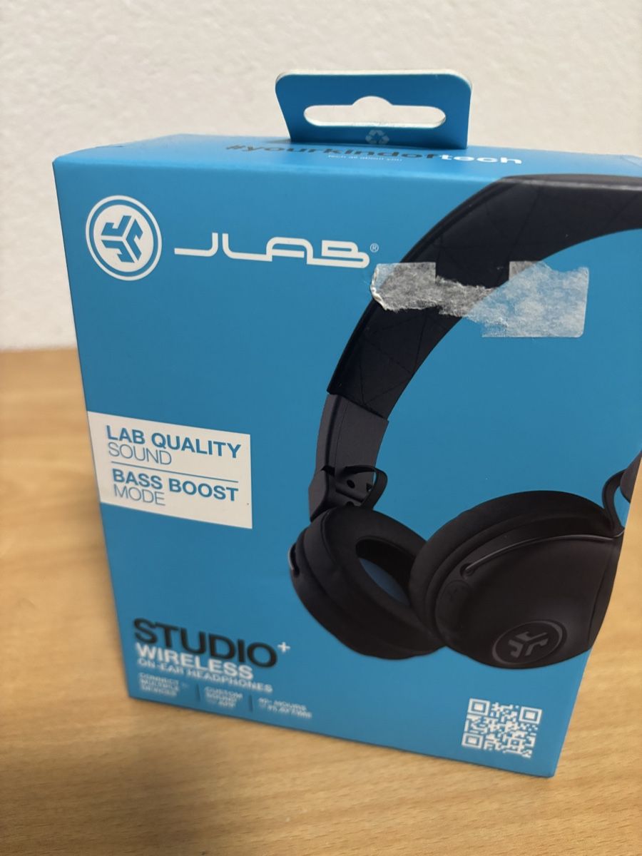 Cuffie: JLab Studio Wireless On-Ear Headphones – Nuovo e nell'imballaggio originale da Stallikon venduto da Toluu