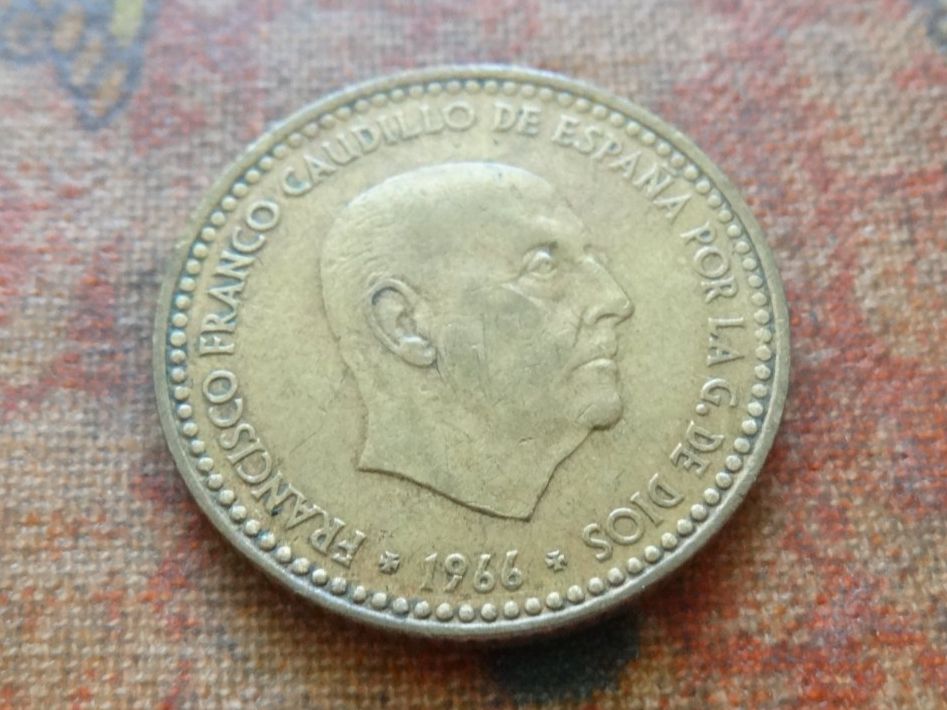 Tutti le monete: ESPAGNE  1  Pesetas  1966 – Usato da Romanel-sur-Lausanne venduto da Swift13 1