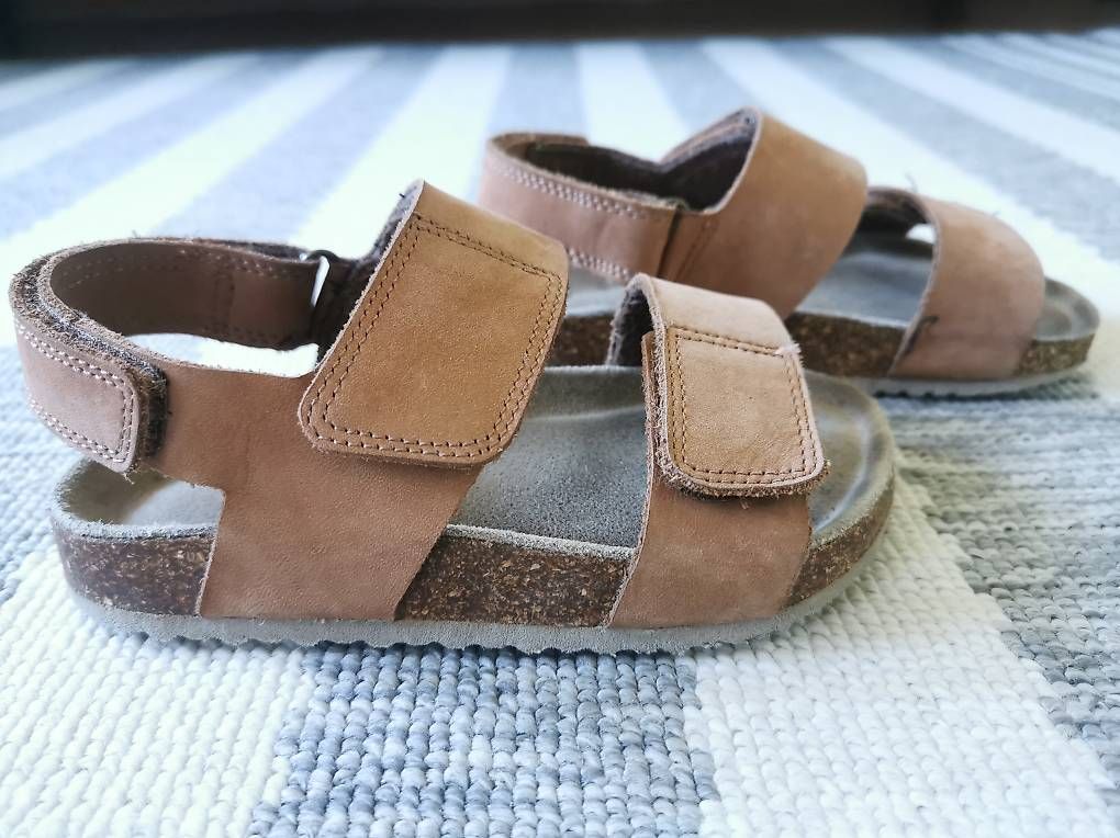 Scarpe per ragazzi: Sandalen von Next - Gr. 26.5 – Usato da Stein AR venduto da peachBlue