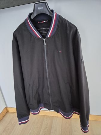 Tommy Hilfiger Jacke Übergangsjacke Gr. XL schwarz