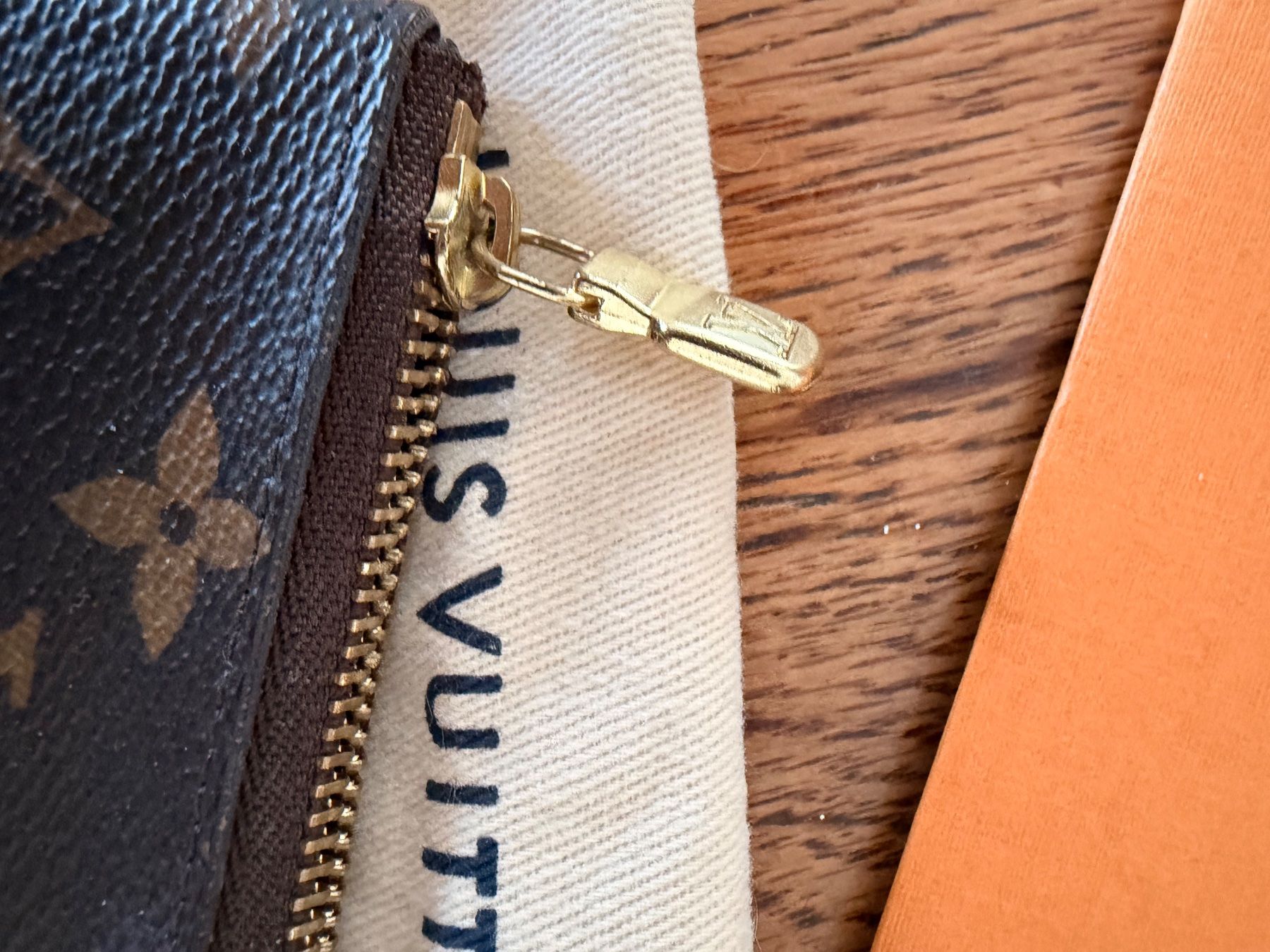 Portachiavi: Original Louis Vuitton Pochette Cle Monogramm/Kartenetui – Usato da Würenlos venduto da Ela_73 9