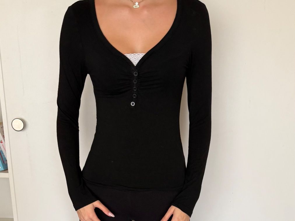 Top: Haut SHEIN S – Usato da Bottens venduto da lal_plz7
