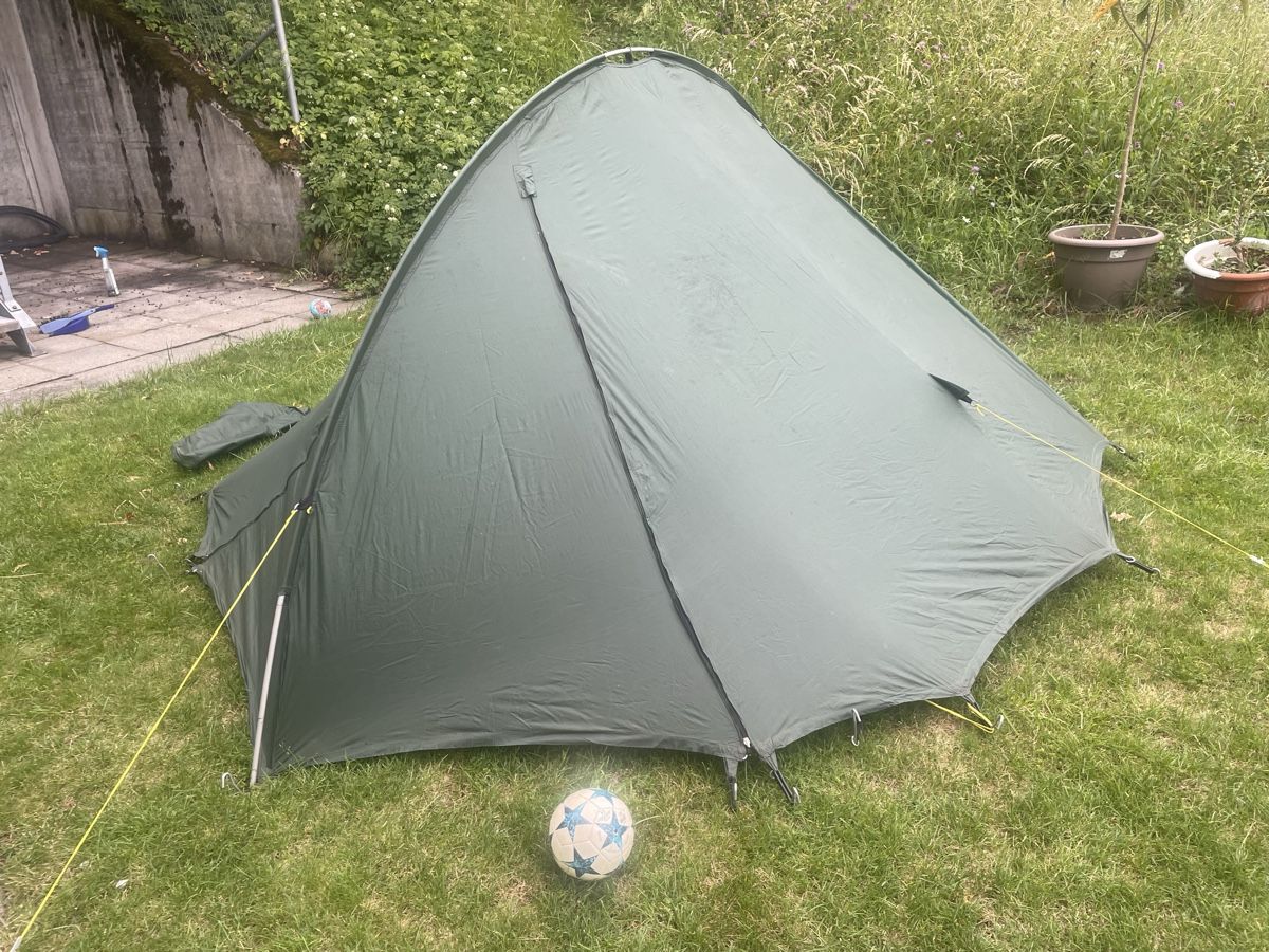 Tende : Saunders Space Packers Plus Zelt Light Weight 2kg – Usato da Stäfa venduto da Phphch 1