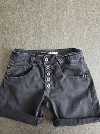 Please Shorts schwarz, Grösse XS