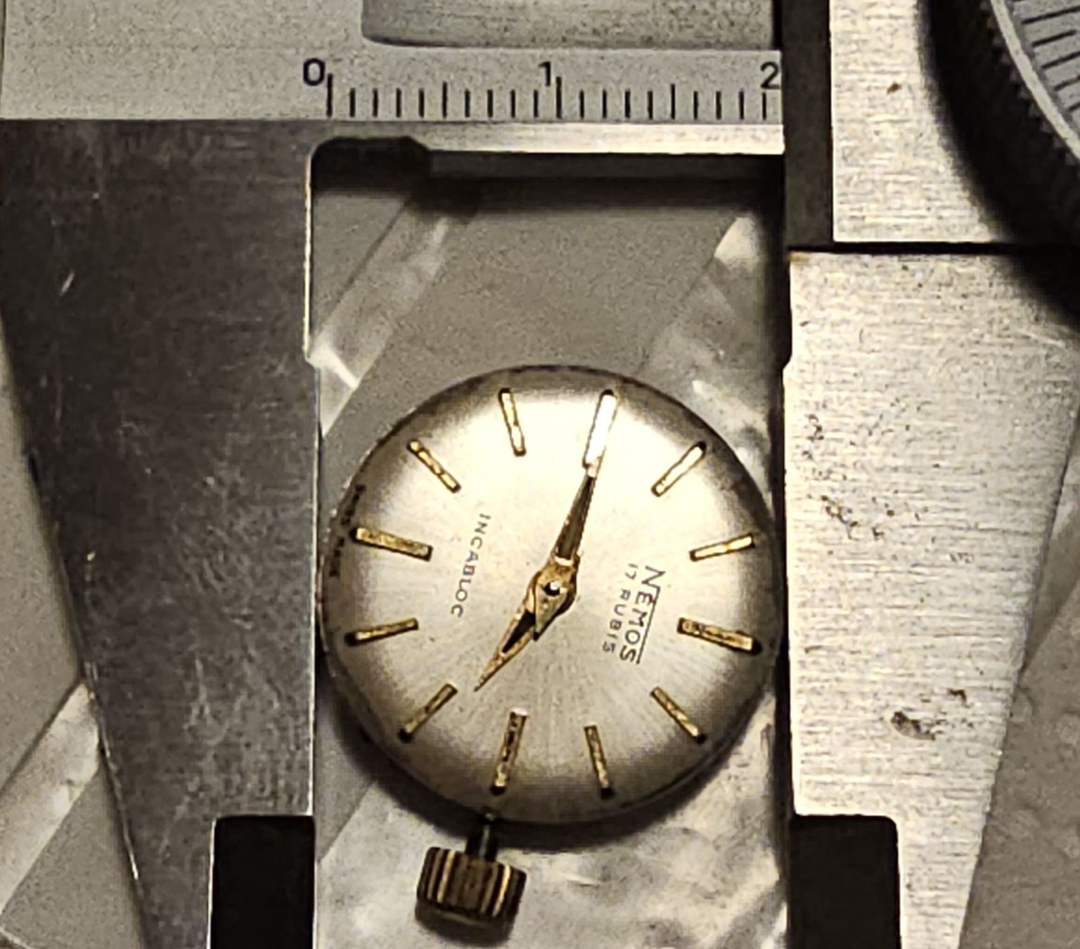 Orologi:  NEMOS 17 Rubis Incabloc – Difettoso da Genève venduto da Fresko01 3