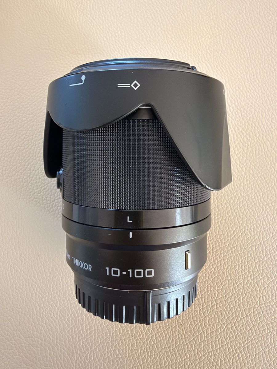 Nikon Obiettivi: Nikon 1 10-100mm Objektiv – Usato da Winterthur venduto da R2D_Y7C
