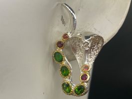 Ohrstecker Kobra in SS mit Rhodolith u. Chrom Diopside