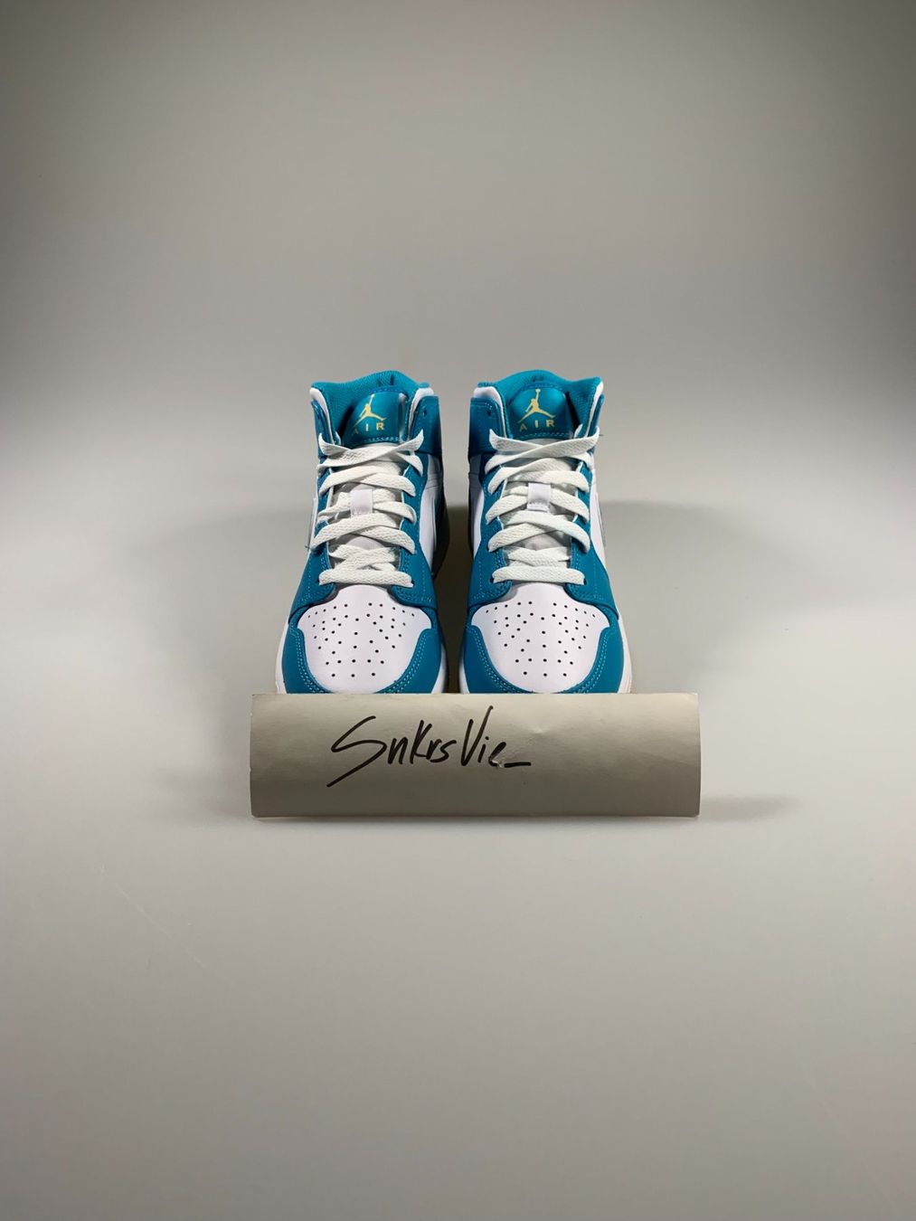 Scarpe da uomo: Jordan 1 Mid Aquatone (GS) – Nuovo e nell'imballaggio originale da Thörishaus venduto da SnkrsVie 4