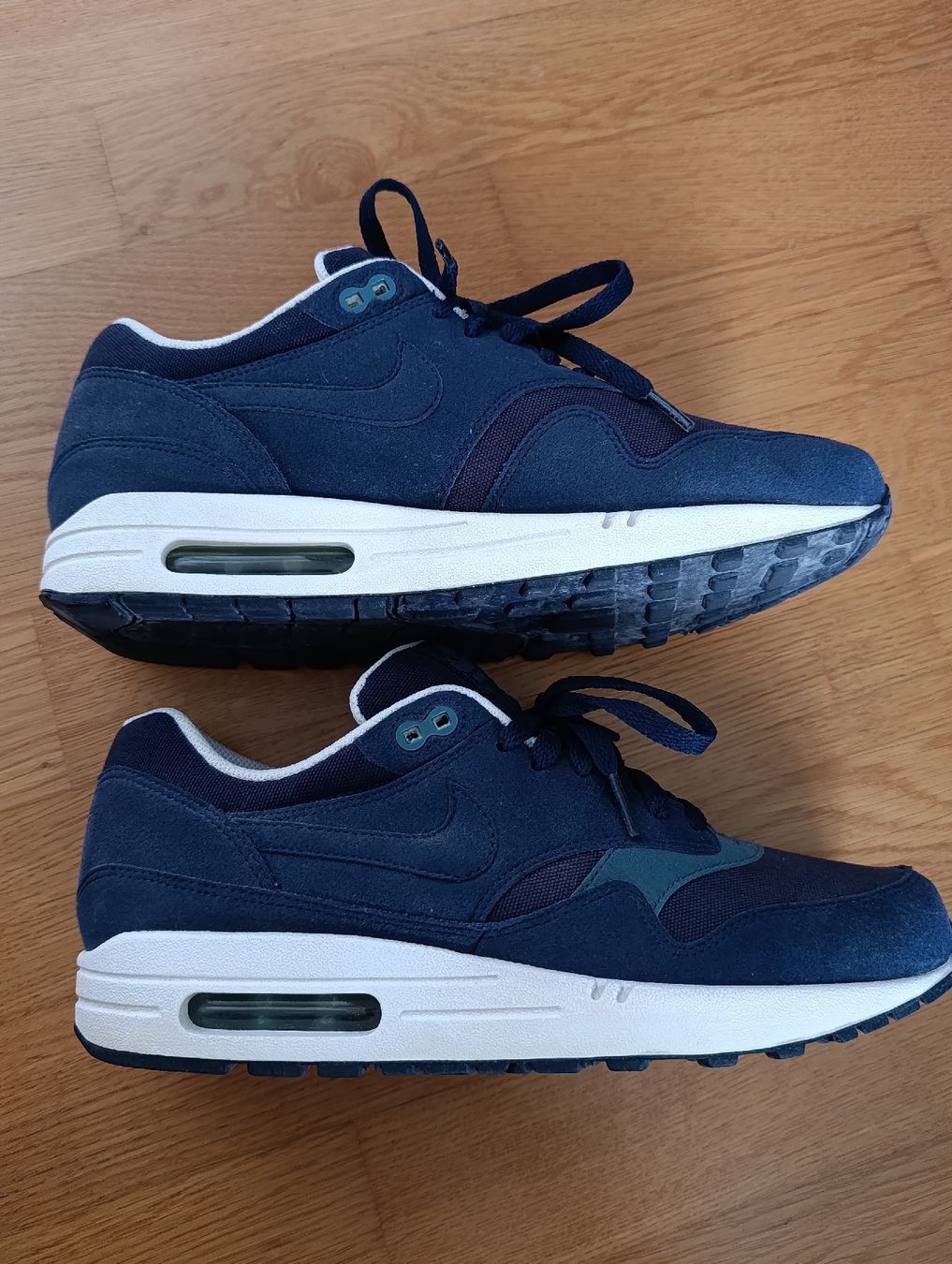 Nike Chaussures hommes: Nike Air Max 1 Gr.42,5 – D'occasion à Baar par L.isa28 2