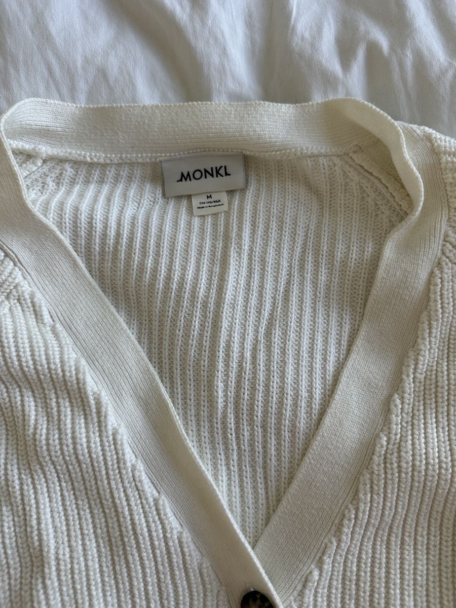 Monki Pulls & Sweat-shirts: Weisser Strick Cardigan – D'occasion à Zürich par Laui91 3