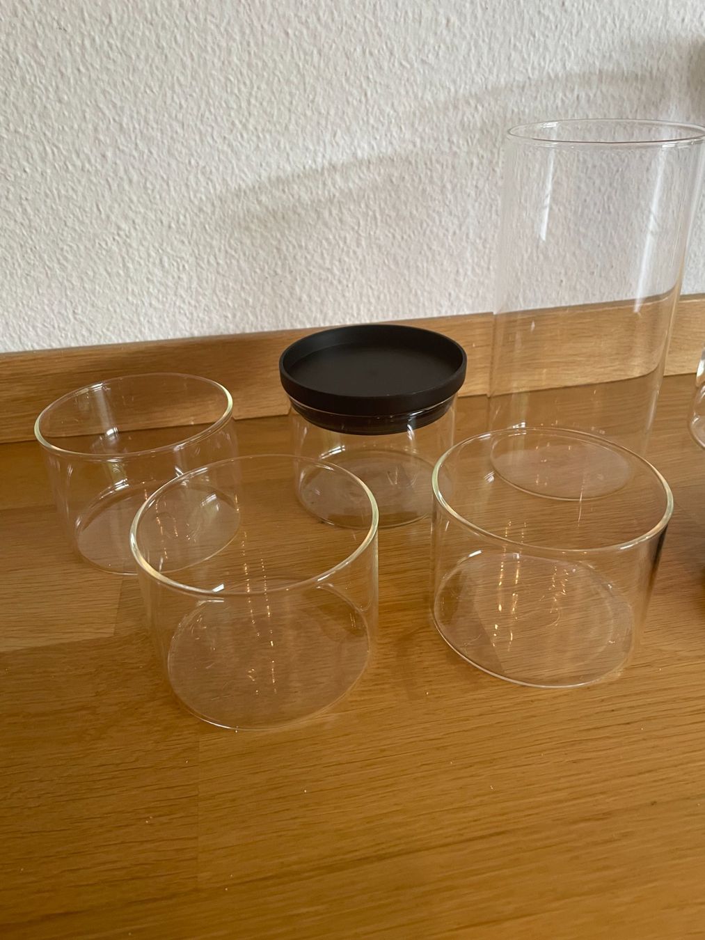Globus Bicchieri: Vorratsgläser-Set mit Deckel 7 Stück – Usato da Wabern venduto da carciofo 1