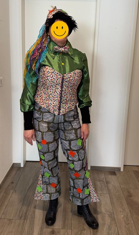 Costumi: Unisex Kostüm 38/40  Grösse Fasnachtskostüm Konfetti Regen – Usato da Biberist venduto da Bsetzistei11 7