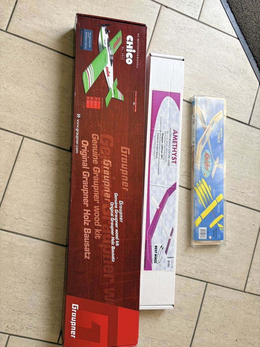 Modellismo RC: RC Bausätze – Nuovo e nell'imballaggio originale da Subingen venduto da Futaba