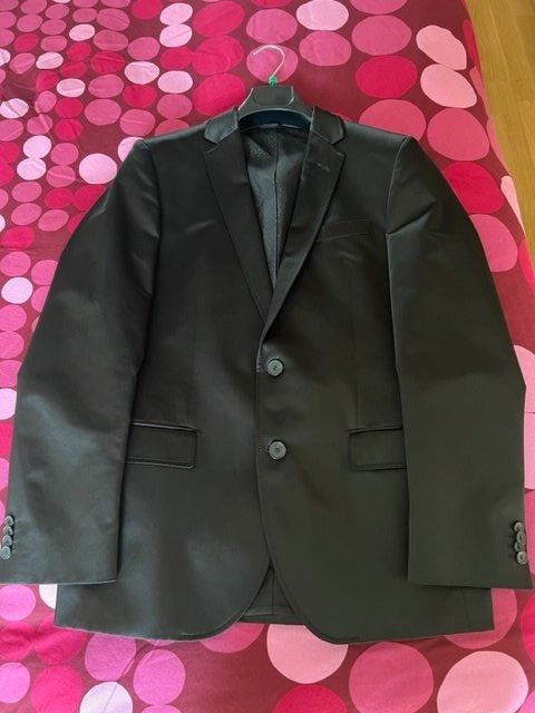 Giacche: Giacca HUGO BOSS – Nuovo (secondo la descrizione) da Bôle venduto da dany2021