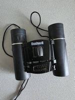 Handlicher Feldstecher
