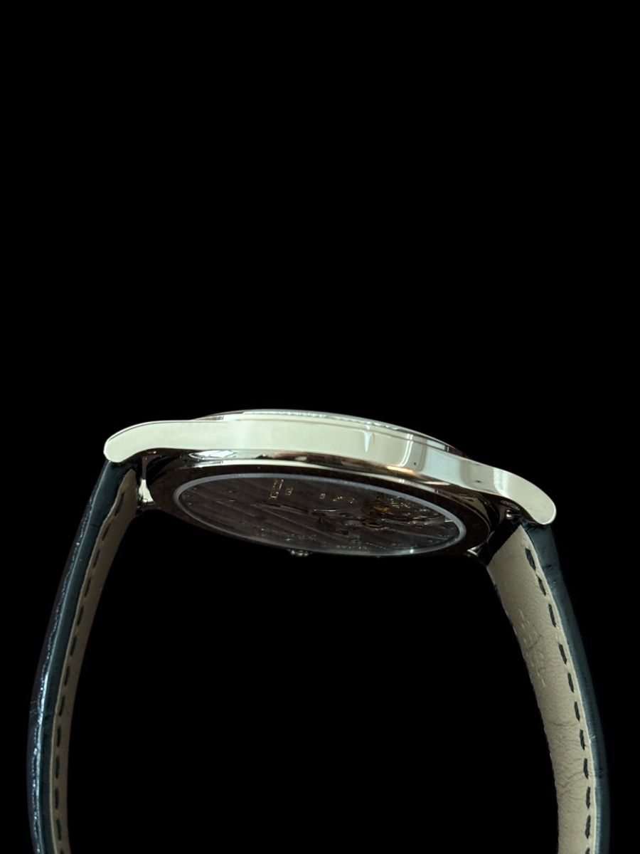 Patek Philippe Uhren: Patek Philippe Calatrava Watch, Grey Dial, Black Strap – Neu und originalverpackt aus Lugano von RADIAURUM 1