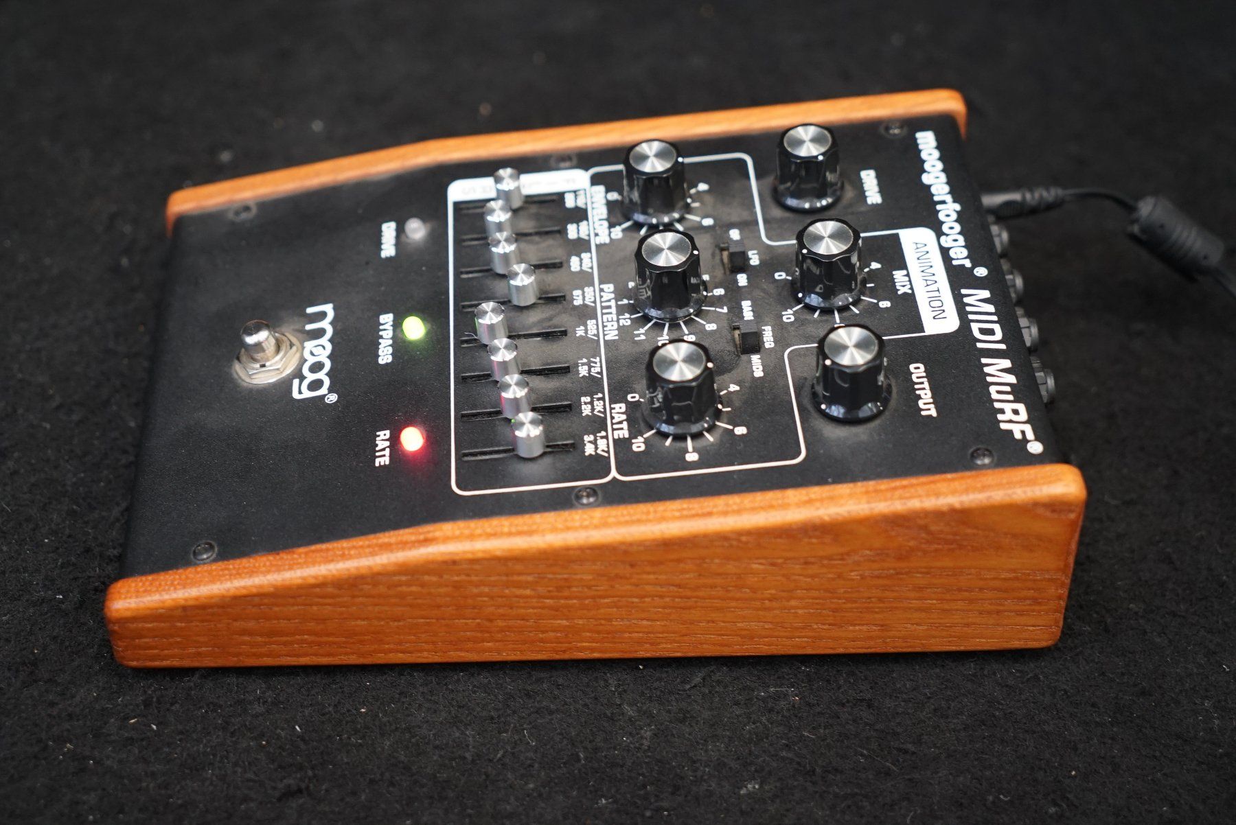 Moog Instruments de musique: Moog Moogerfooger MIDI MuRF MF - 105M – D'occasion à Ortschwaben par Musictrade 3