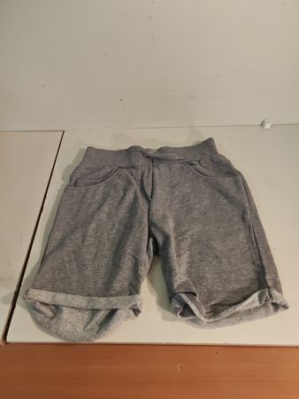 Sommershorts in grau, Gr. M, neu für Damen. (nov409)