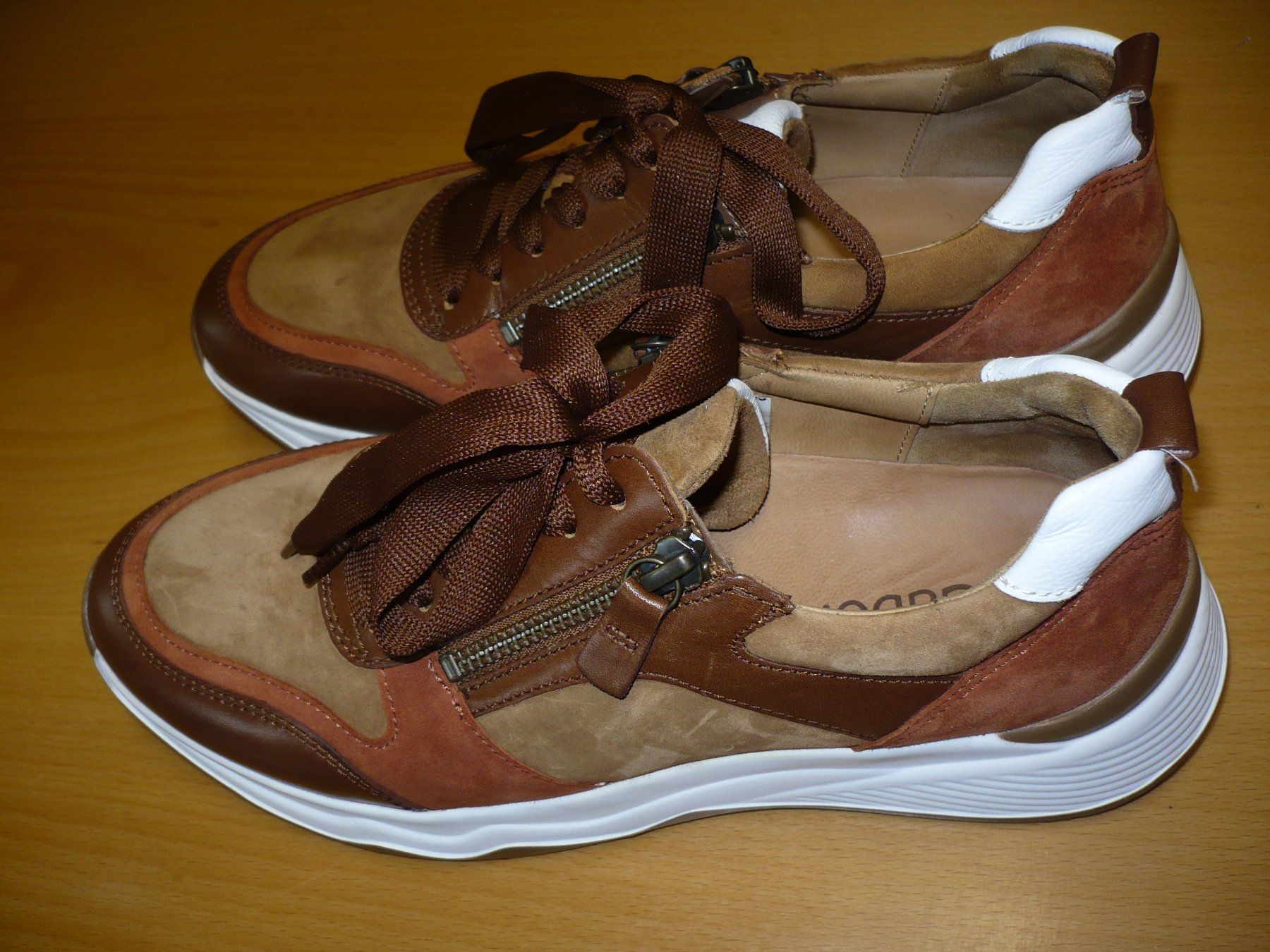 Gabor Damenschuhe: Damen Sneaker GABOR Gr. 38 – Neu (gemäss Beschreibung) aus Merzligen von Marthe22 1