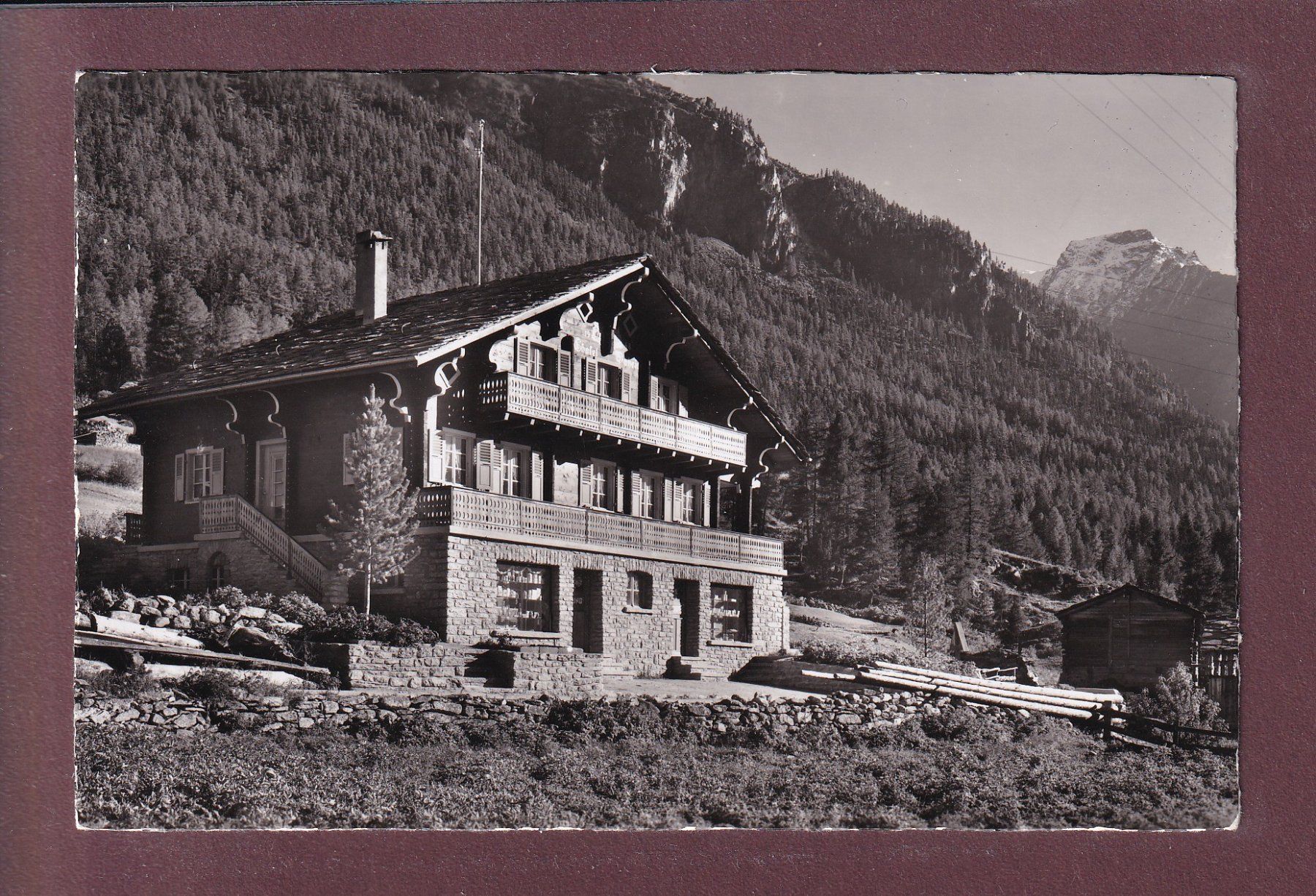 Cartes postales: GRÄCHEN - Chalet Amstutz – D'occasion à Pully par nicecards