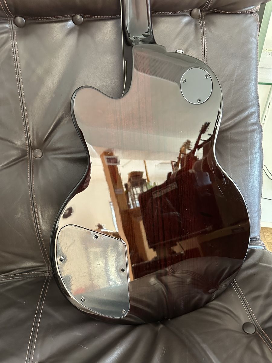 Guild Strumenti musicali: DeArmond by Guild – Usato da Tschierv venduto da Screamingwolfguitars 2