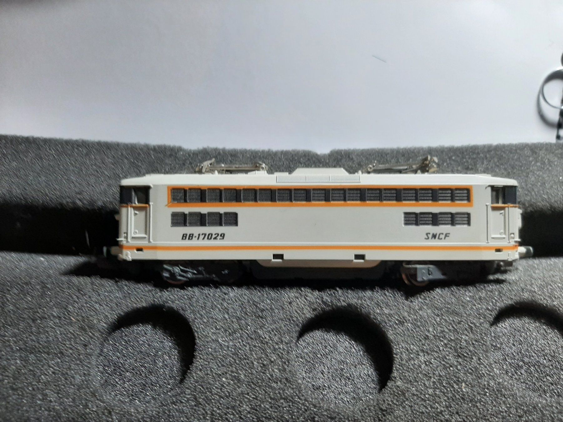 Lima Modellini di ferrovie: LIMA BB-1729 SNCF – Usato da Avully venduto da RIVALIS 1