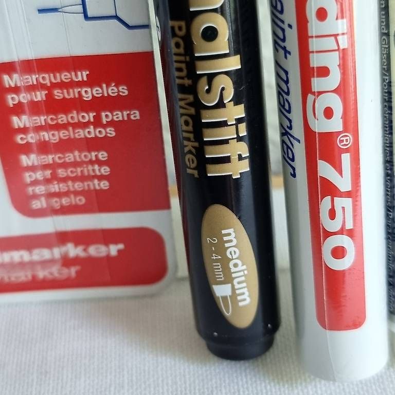 Stifte & Marker: 4 Orig. verpackte Permanent Stifte / Lackstift / Glasstift – Neu und originalverpackt aus Rupperswil von moni_2024 2