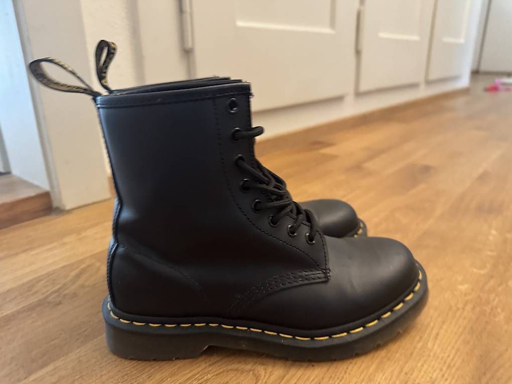 Scarpe da uomo: Dr Martens Schuhe – Usato da Bern venduto da Gabi_30