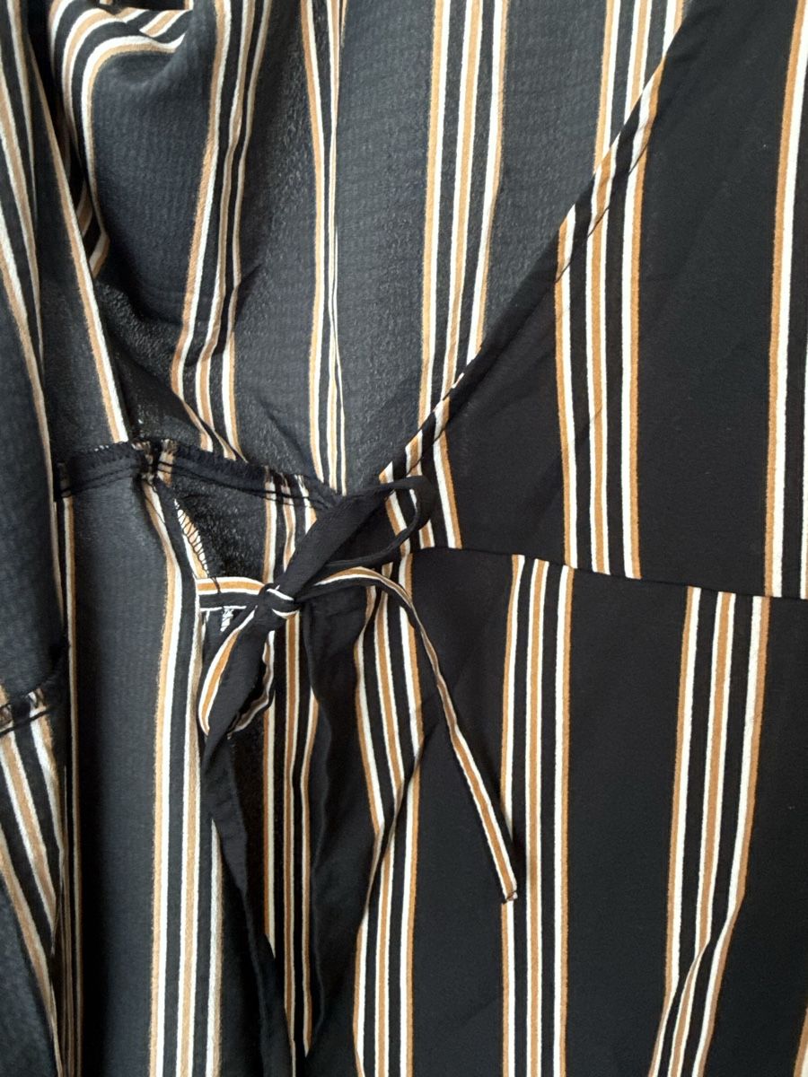 Vestiti: Süsses Wickelkleid XS – Usato da Zürich venduto da bia_6kmj 3