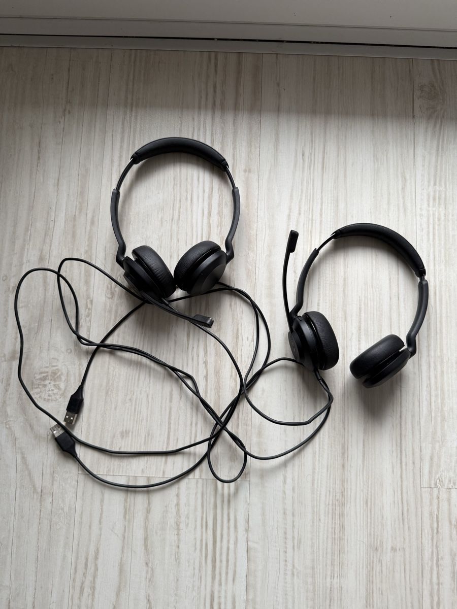 Jabra Cuffie: Jabra Wired Headset Bundle & 2Cases Perfect for Work Calls! – Usato da La Tour de Peilz venduto da bau_sm8d