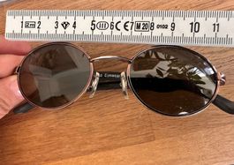 Polaroid Sonnenbrille Y2K style