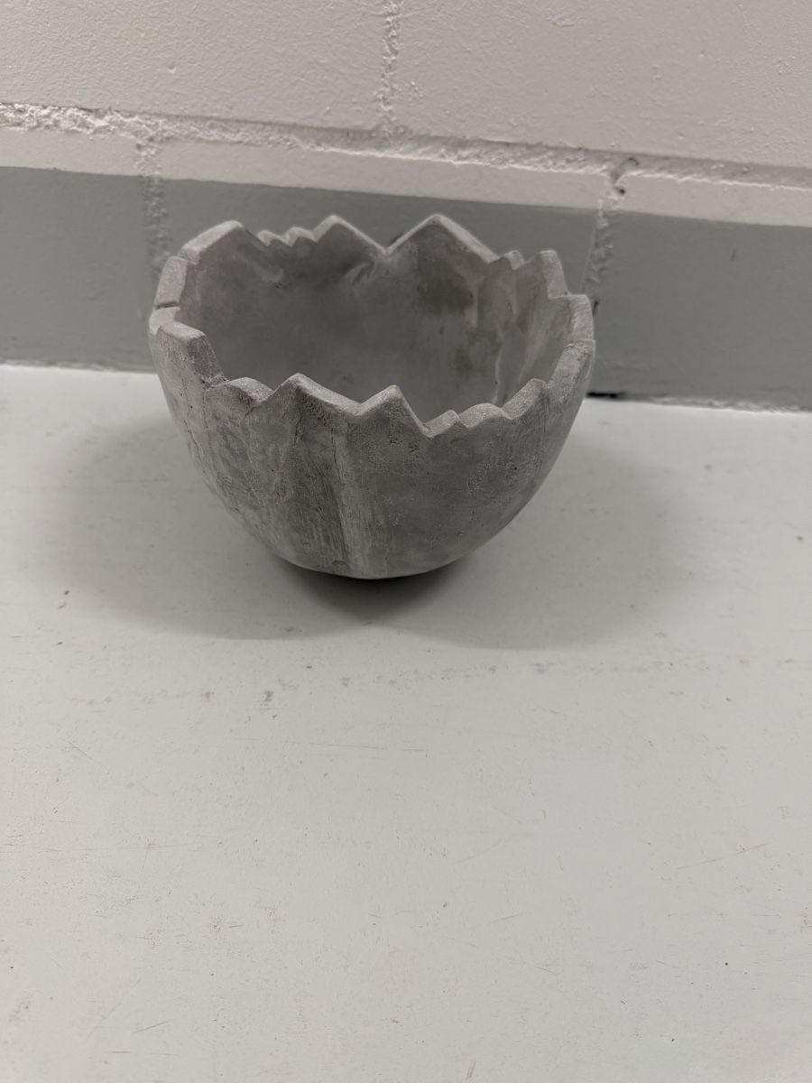 Tutte le decorazioni: Decor Schale Oster-Ei aus Beton – Nuovo (secondo la descrizione) da Brüttisellen venduto da Molemo