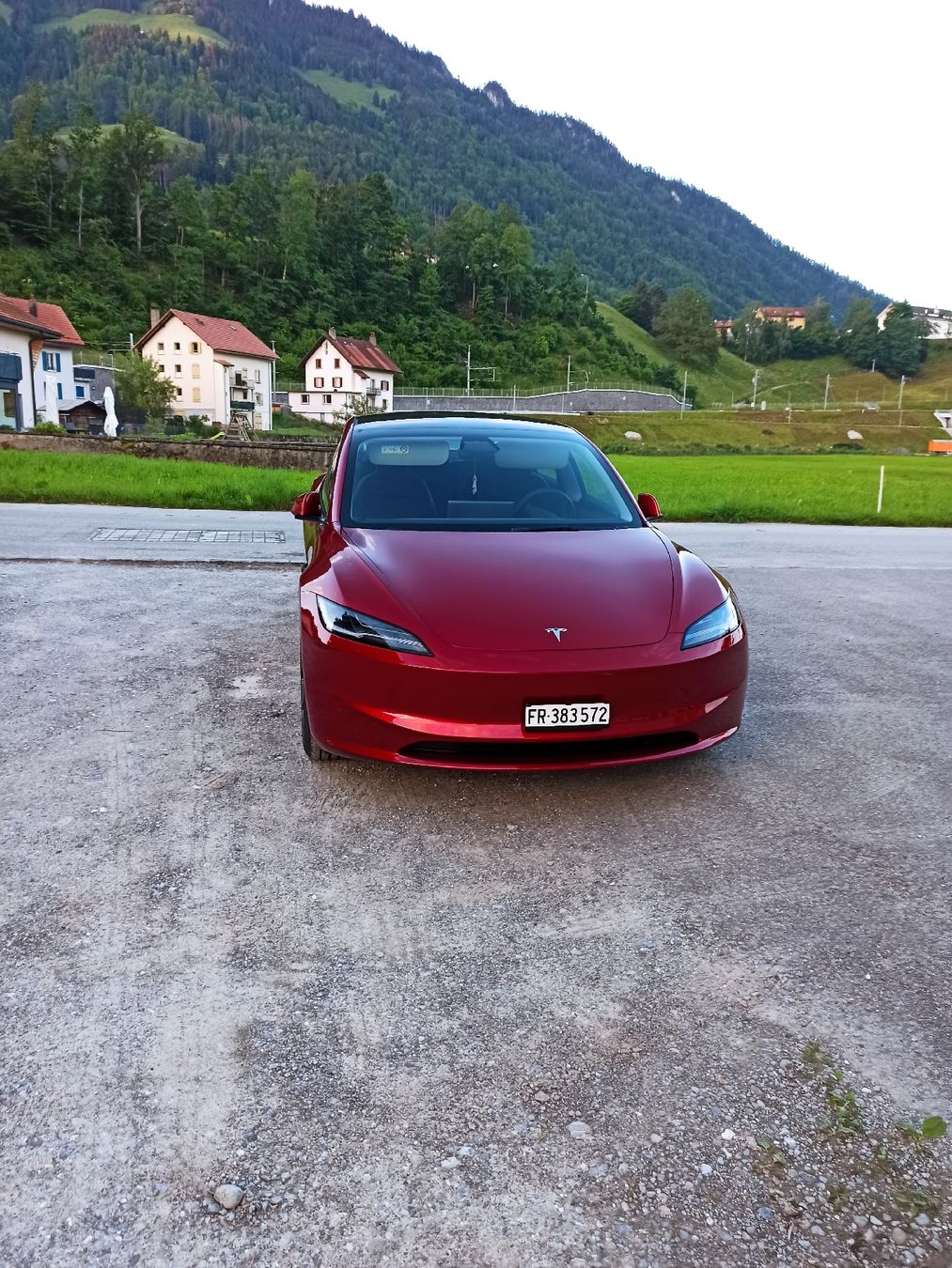 Tesla Automobili: Tesla Model 3 Propulsion Highland Rouge Version limitée – Nuovo (secondo la descrizione) da Schwarzsee venduto da lorenzo_di_martino 4