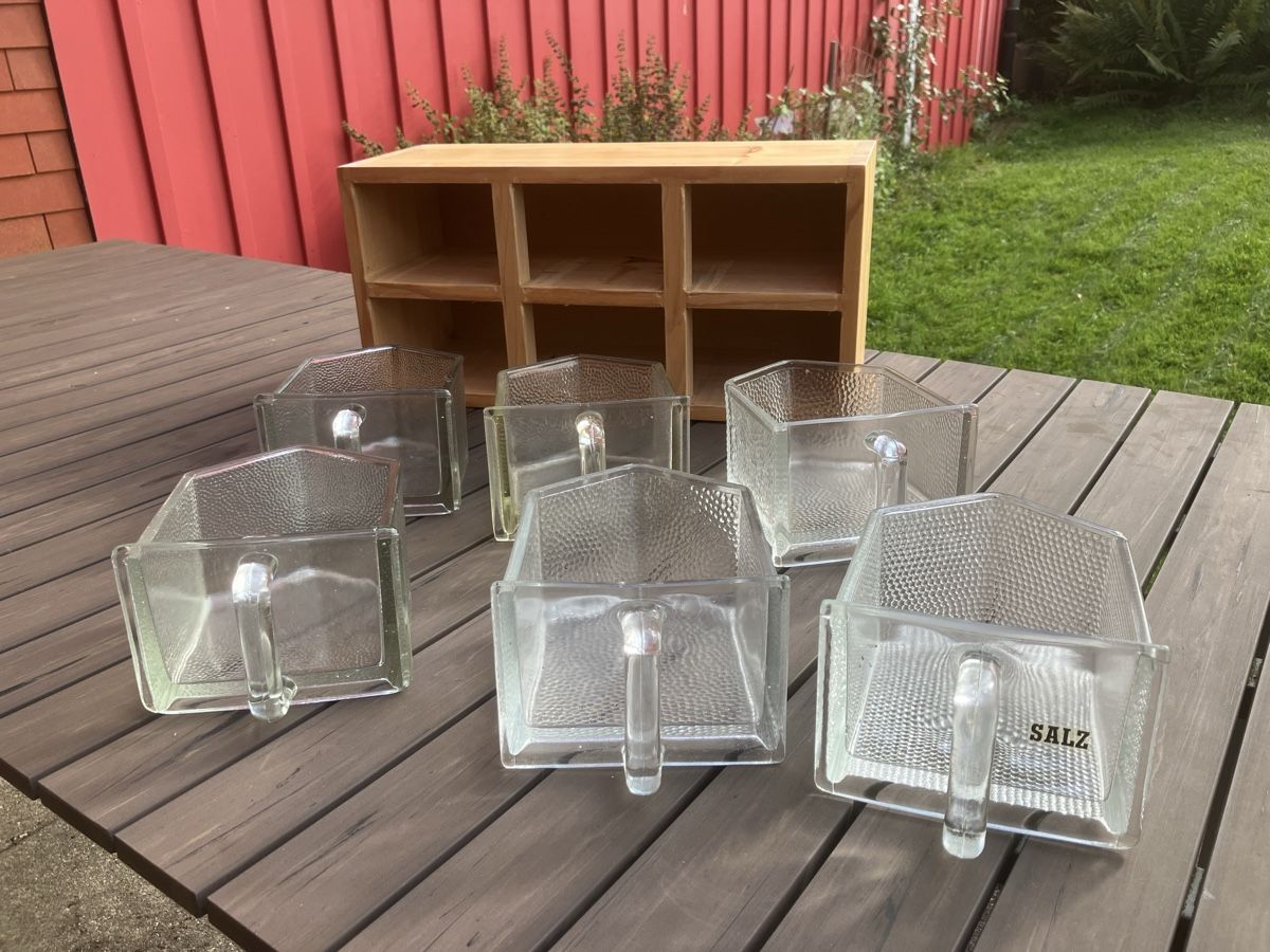 Cucine complete: Schüttenmöbel, Glasschubladen – Usato da Neftenbach venduto da 889095 2