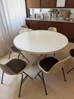 Eames Round Table "Contract Table", Vitra/Herman Miller
