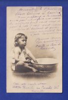 ENFANT - Photo - La toilette // pli //