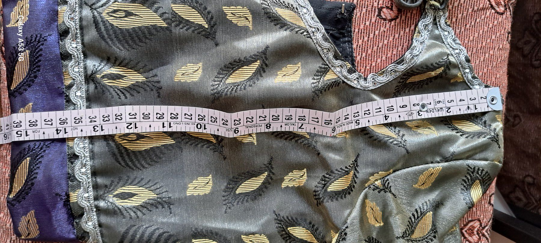 Camicette: Saree with blouse/sari – Usato da Bern venduto da mahilini 3