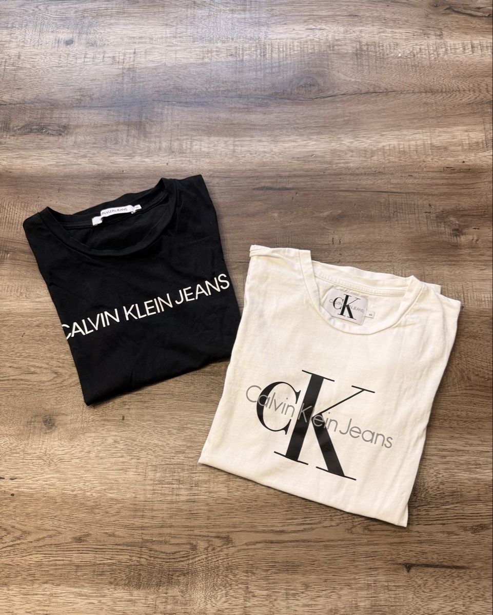 Calvin Klein T-shirts: Calvin Klein Tschirts – D'occasion à Eschlikon TG par tak_p2dk 1