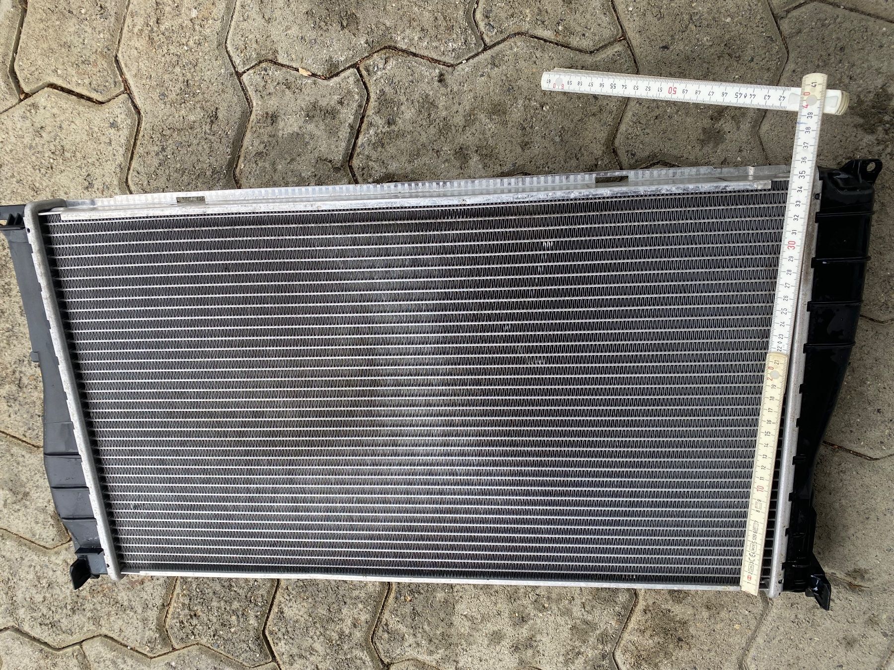 BMW Tutti pezzi di ricambio auto: BMW Wasserkühler  17 11 7788903 – Nuovo (secondo la descrizione) da Frasnacht venduto da Viste0 1