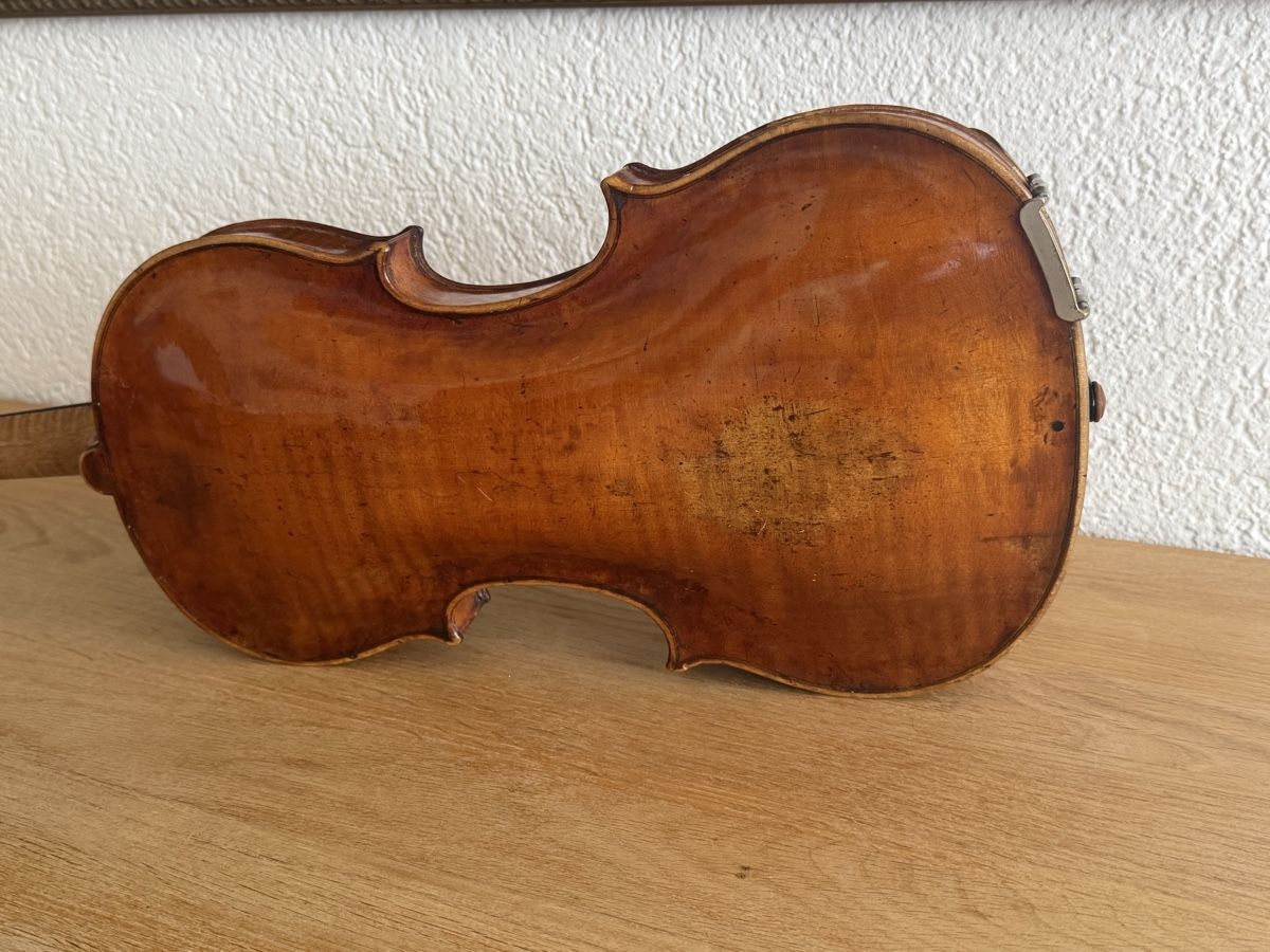 Instruments de musique: Violon de Mirecourt 4/4 – D'occasion à Bassecourt par 59.00chf 4