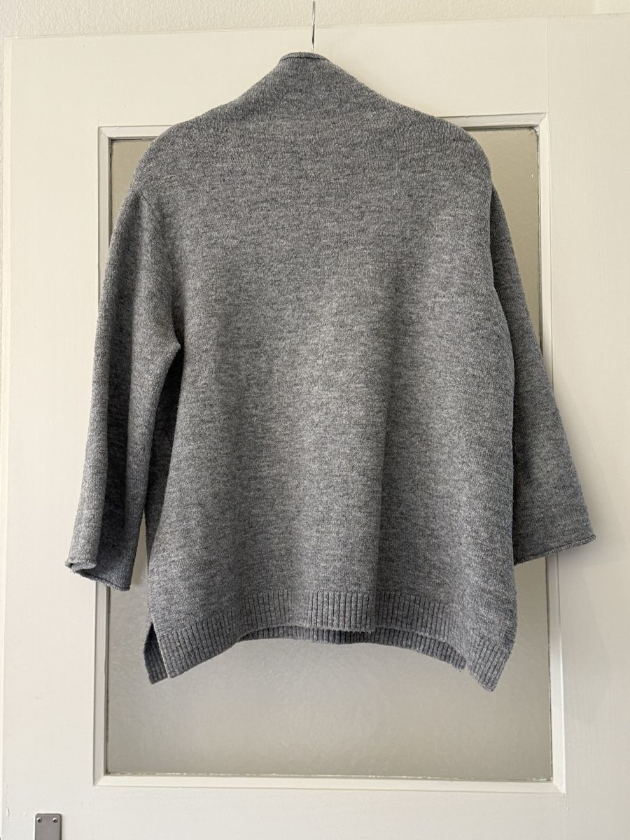 Zara Pullover & Sweatshirts: Warmer ZARA Pullover, Grau, Grösse M – Gebraucht aus Basel von zukk_ 3