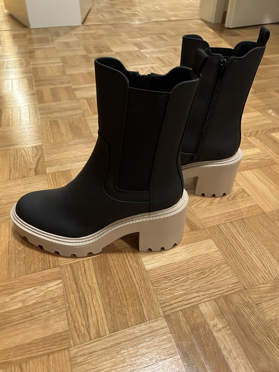 Scarpe da donna: Stiefel – Nuovo (secondo la descrizione) da Gockhausen venduto da Lauvja