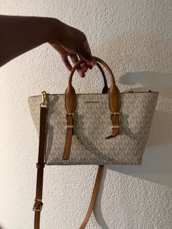 Michael Kors Handtasche Logo beige neuwertig