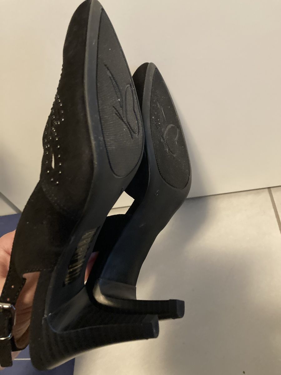Scarpe da donna: Caprice Pumps Gr. 38 neu – Nuovo (secondo la descrizione) da Winterthur venduto da NatMet11 4