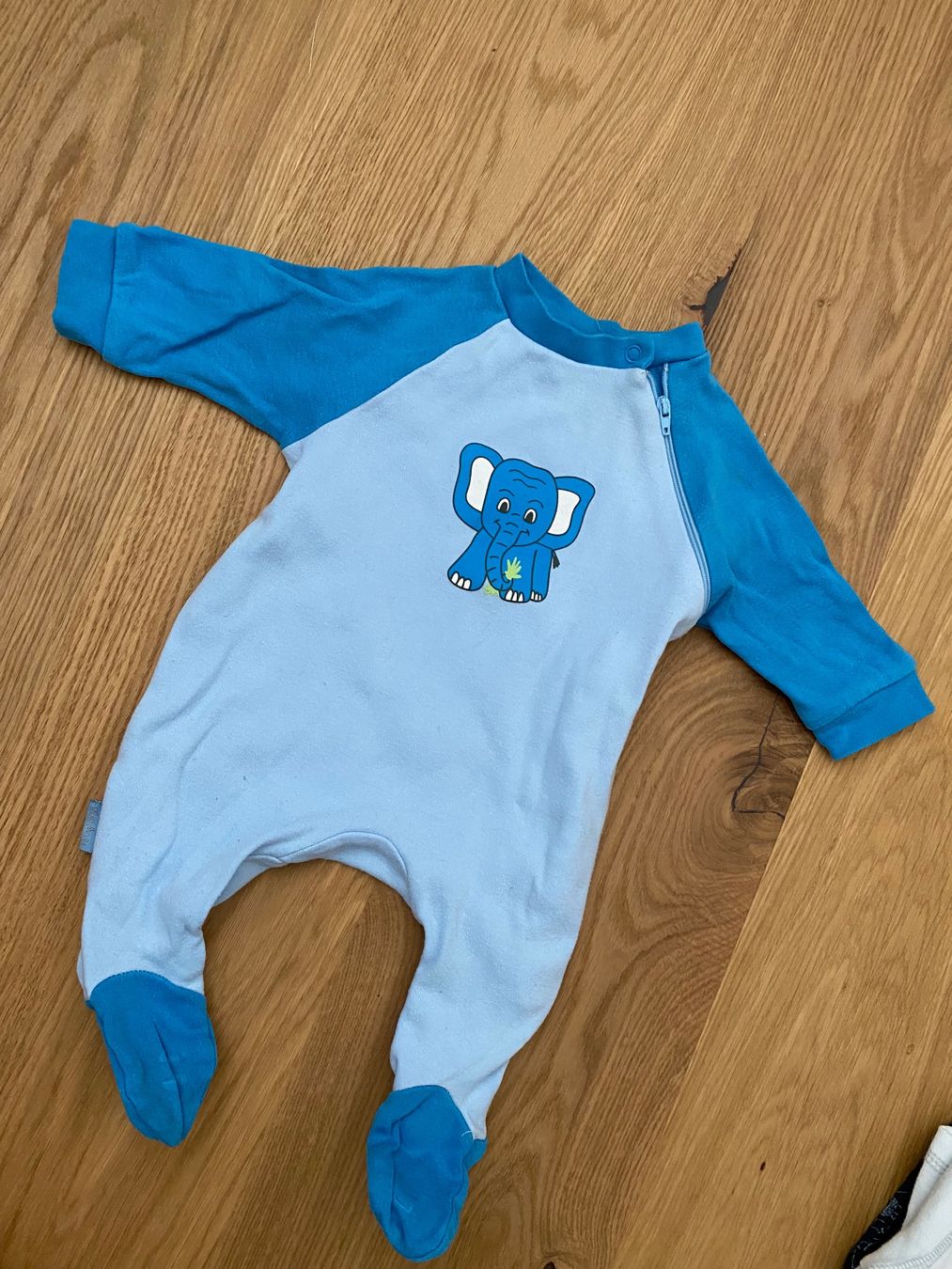 Pyjamas & Ähnliches: Playshoes Strampler 56 Elefant – Gebraucht aus Trachslau von M_Schmid81 1