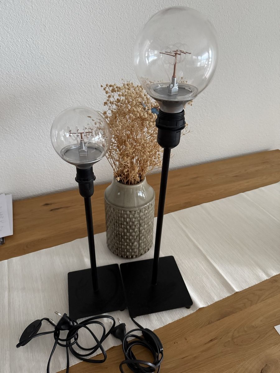 Lampen: Tischlampen Set mit Glaskugel, schwarz, 2 Stk. – Gebraucht aus Merlischachen von lor_6qz5