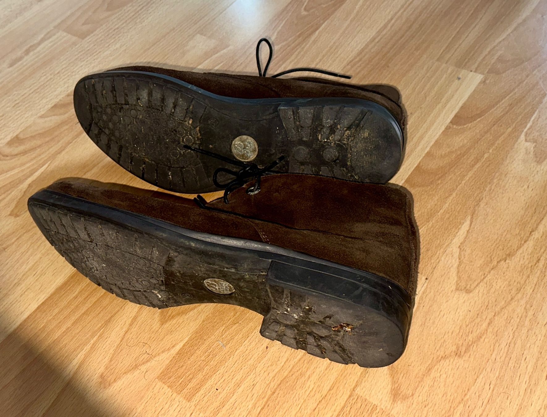 Scarpe da uomo: Braune wildleder schuhe von Bata, Gr. 46 – Usato da Aarau venduto da KorgPA 2